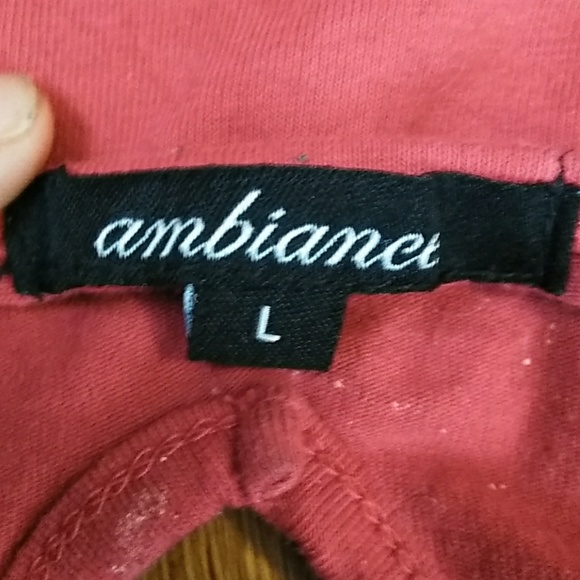 Red Crop Top - Picture 4 of 4